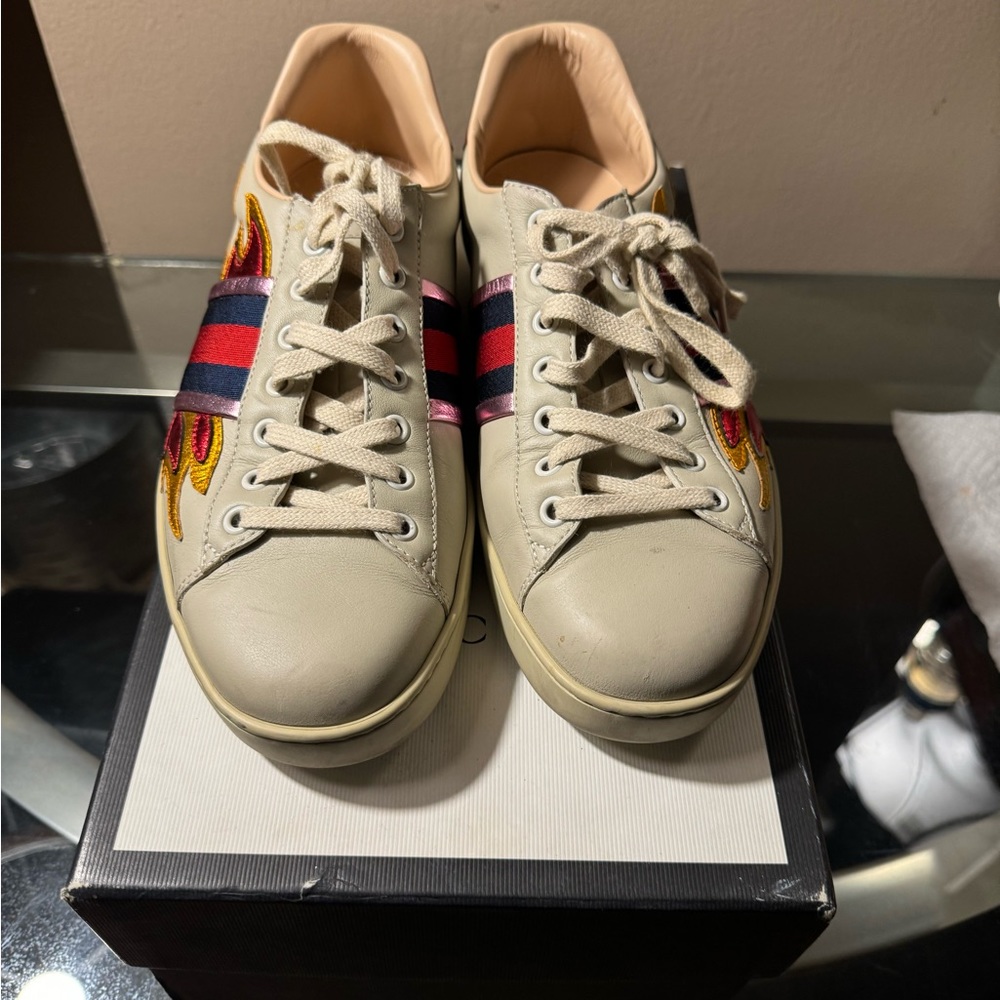 Gucci sneakers